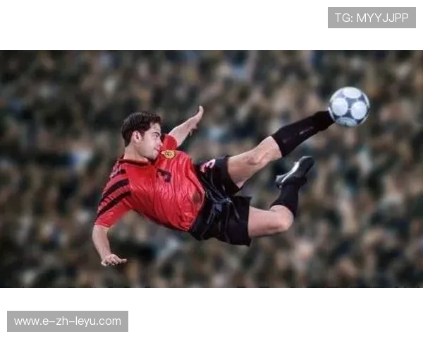 前锋单刀转身抽射改变比赛走向