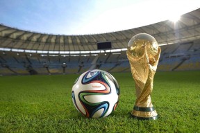 世界杯备战：比利时在黄金一代谢幕后全面换血 多名00后首进大名单