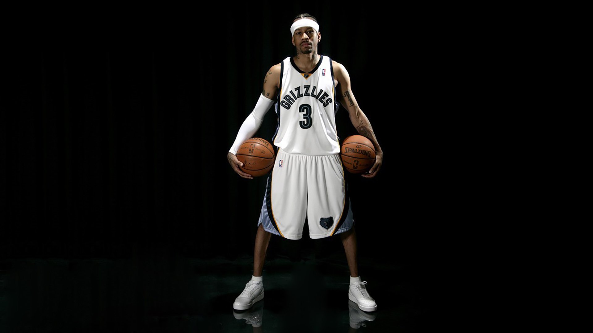 世界沙漠徒步大会敦煌站 沙丘连绵成参赛者“柔软地狱”